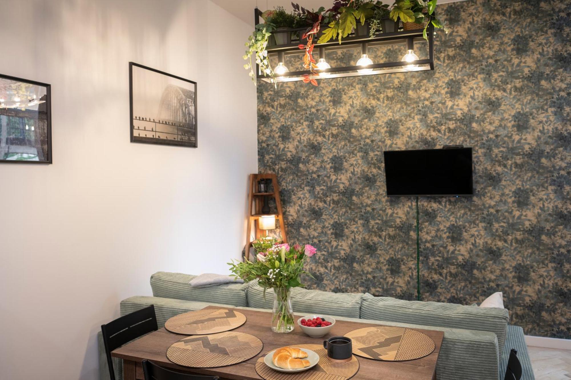 Apartment Tyzenhauz Siemiradzkiego Street Krakau