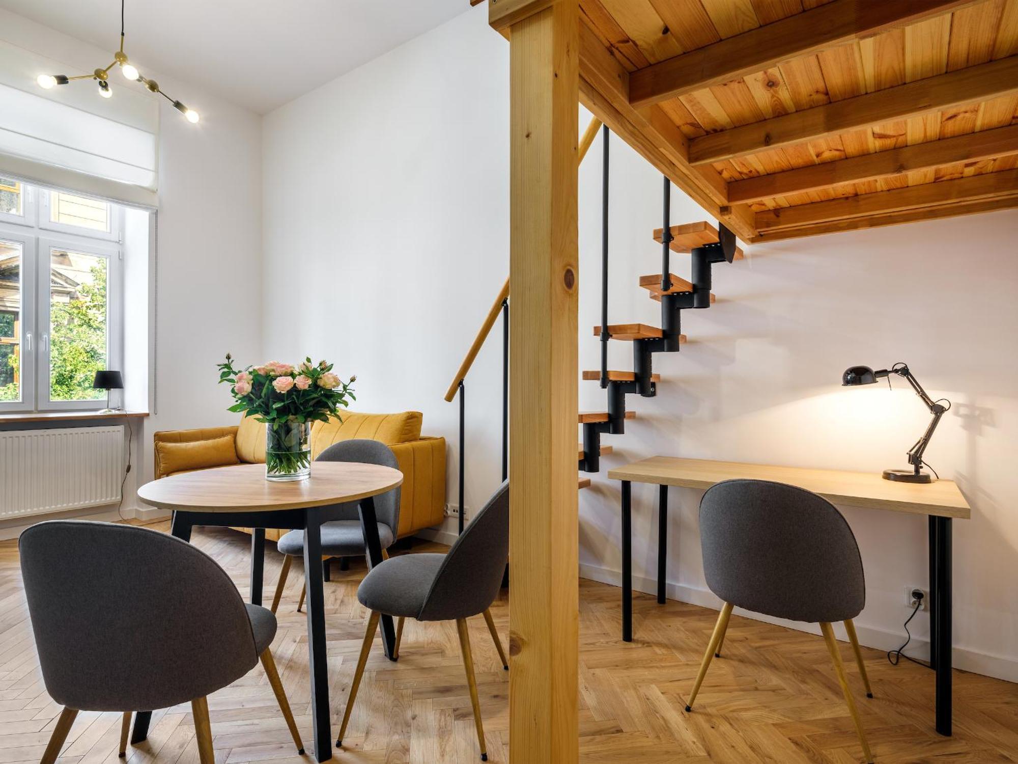 Apartment Tyzenhauz Siemiradzkiego Street Krakau